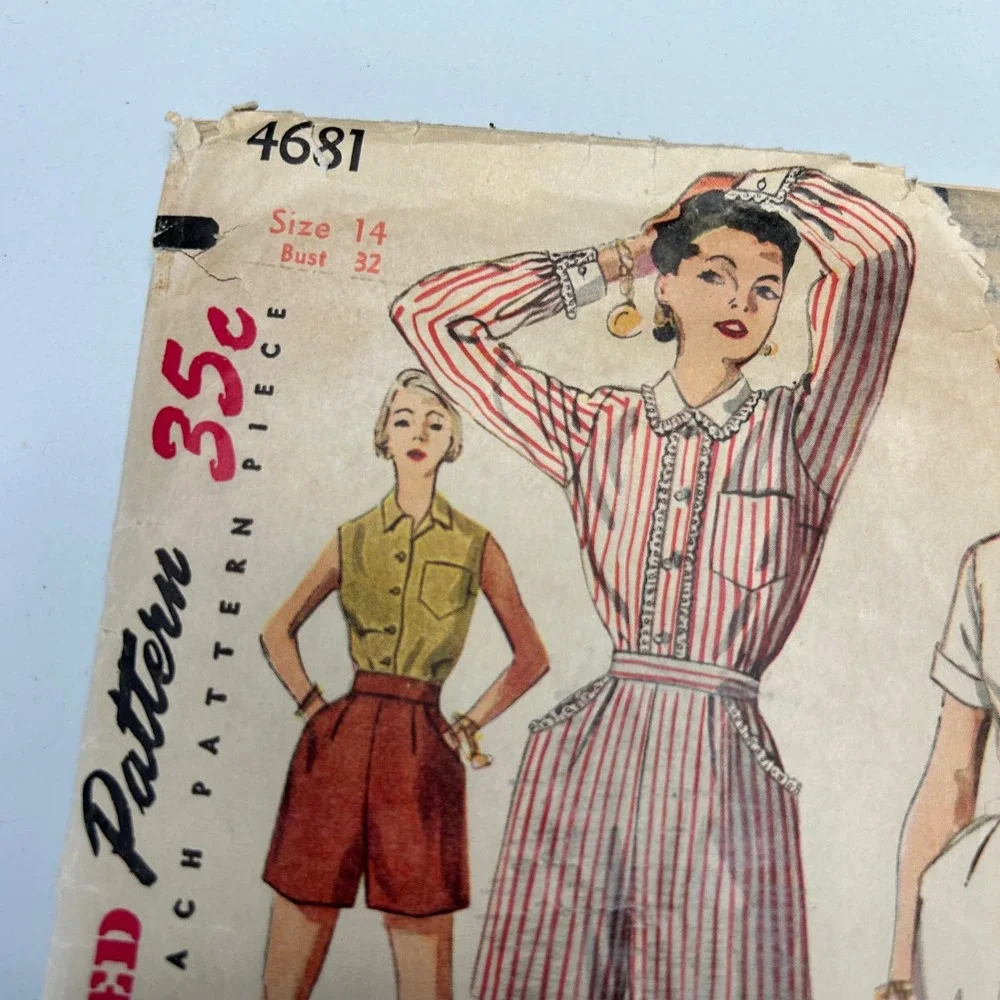 Simplicity‎ Vintage 1950's Pattern #4681 Junior/Misses Blouse/Shorts Size 14